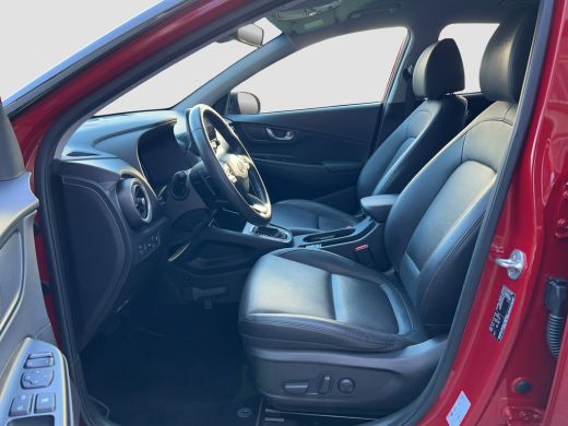 Hyundai Kona 1.6 GDI HEV 141pk Premium | Premium Audio | Elektrische stoelen | Stoelventilatie | Stoelverwarmi... ActivLease financial lease