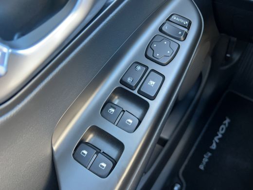 Hyundai Kona 1.6 GDI HEV 141pk Premium | Premium Audio | Elektrische stoelen | Stoelventilatie | Stoelverwarmi... ActivLease financial lease
