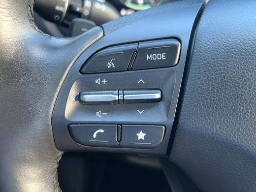 Hyundai Kona 1.6 GDI HEV 141pk Premium | Premium Audio | Elektrische stoelen | Stoelventilatie | Stoelverwarmi... ActivLease financial lease