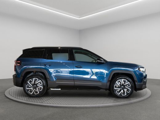 Jeep Compass Summit | Privacy Glass ActivLease financial lease