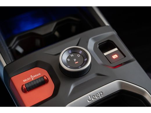 Jeep Compass Summit | Privacy Glass ActivLease financial lease