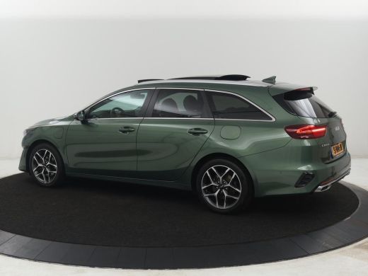 Kia Ceed Sportswagon 1.6 GDI PHEV ExecutiveLine | Panoramadak | Adaptive cruise | Memory | Stuur/stoel verwarming | Do... ActivLease financial lease