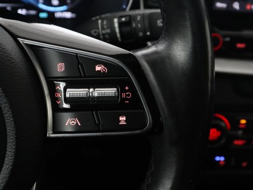 Kia Ceed Sportswagon 1.6 GDI PHEV ExecutiveLine | Panoramadak | Adaptive cruise | Memory | Stuur/stoel verwarming | Do... ActivLease financial lease