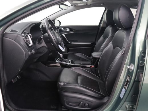Kia Ceed Sportswagon 1.6 GDI PHEV ExecutiveLine | Panoramadak | Adaptive cruise | Memory | Stuur/stoel verwarming | Do... ActivLease financial lease