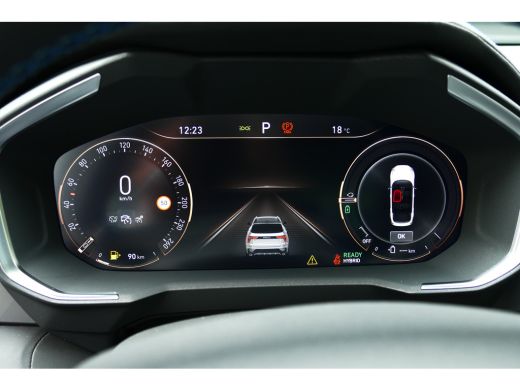 Lynk & Co 01 1.5 262PK PLUG-IN HYBRID AUTOMAAT / CAMERA V+A / PANO.DAK / KEYLESS / ELEKTR. ACHTERKLEP / 20" LM... ActivLease financial lease