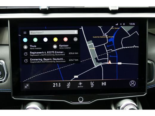 Lynk & Co 01 1.5 262PK PLUG-IN HYBRID AUTOMAAT / CAMERA V+A / PANO.DAK / KEYLESS / ELEKTR. ACHTERKLEP / 20" LM... ActivLease financial lease