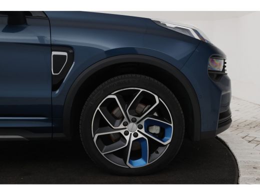 Lynk & Co 01 1.5 zwarte hemel! ActivLease financial lease