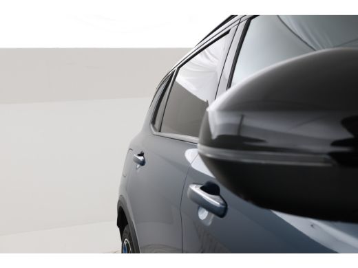 Lynk & Co 01 1.5 zwarte hemel! ActivLease financial lease
