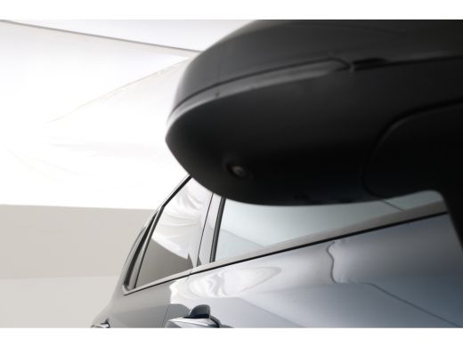 Lynk & Co 01 1.5 zwarte hemel! ActivLease financial lease
