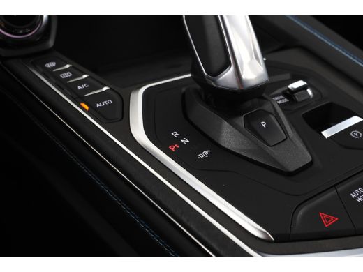 Lynk & Co 01 1.5 zwarte hemel! ActivLease financial lease