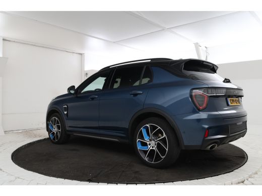 Lynk & Co 01 1.5 zwarte hemel! ActivLease financial lease