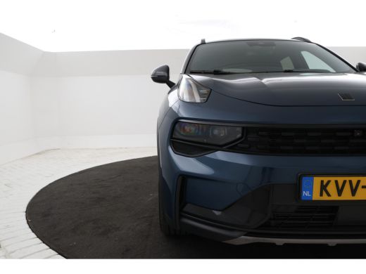 Lynk & Co 01 1.5 zwarte hemel! ActivLease financial lease