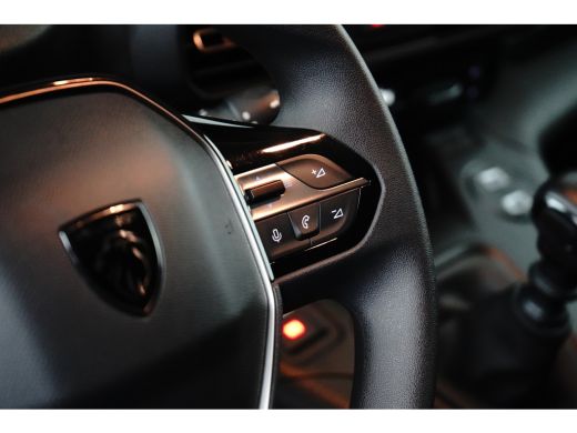 Peugeot Partner 1.5 BlueHDi 100 S&S L1 | Navigatie | Climate Control | Carplay | Camera | Trekhaak | | Airco (aut... ActivLease financial lease