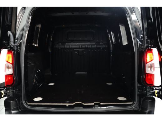 Peugeot Partner 1.5 BlueHDi 100 S&S L1 | Navigatie | Climate Control | Carplay | Camera | Trekhaak | | Airco (aut... ActivLease financial lease