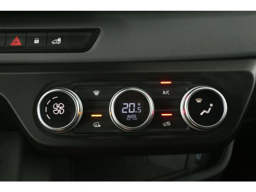 Renault Master E-Tech Long Range 87 kWh L3H2 | Snelladen | SOH 98% | Clima | Camera | Virtual | 3 Zits | Cruise ... ActivLease financial lease