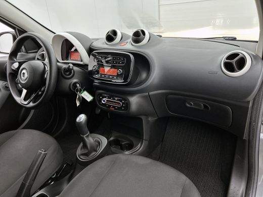 Smart Forfour 1.0 Business Solution 5drs. / Airco-ecc. / Cruise control / Radio multimedia / Apk 12-2026 ActivLease financial lease