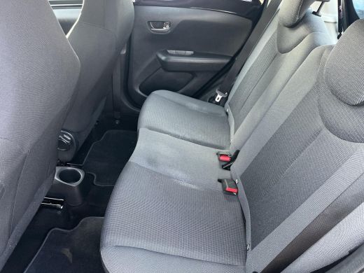 Toyota Aygo 1.0 VVT-i x-play | 5 deurs| Airconditioning | Carplay | Parkeercamera | ActivLease financial lease