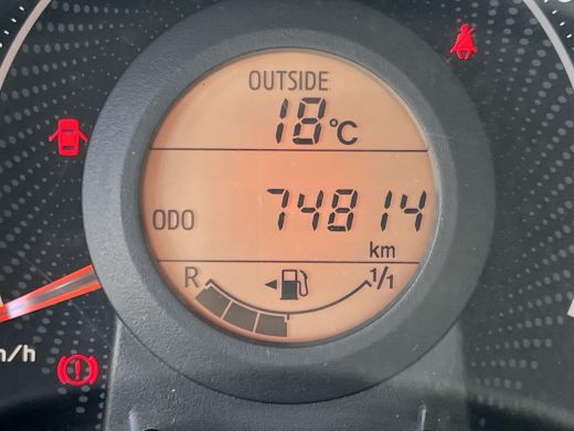 Toyota Aygo 1.0 VVT-i x-play | 5 deurs| Airconditioning | Carplay | Parkeercamera | ActivLease financial lease
