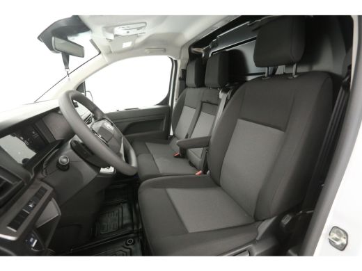 Toyota ProAce 75 kWh Long Range L2H1 | NIEUW | Snelladen | SOH 97% | Virtual | Airco | Camera | Cruise | 3 Zits... ActivLease financial lease