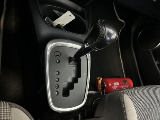 Toyota Yaris 1.5 Hybrid Y20 ActivLease financial lease