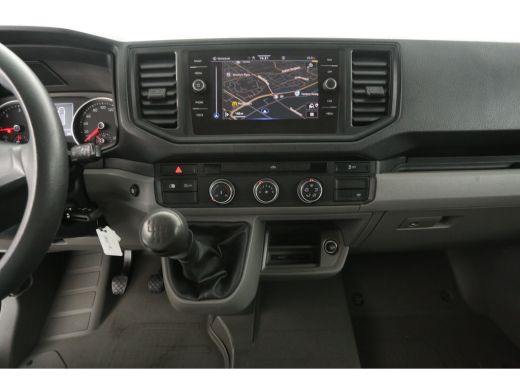 Volkswagen Crafter 2.0 TDI L3H2 177PK | 3000KG Trekgew. | Trekhaak | Cruise | Carplay | Navi | 2xSchuifdeur ActivLease financial lease
