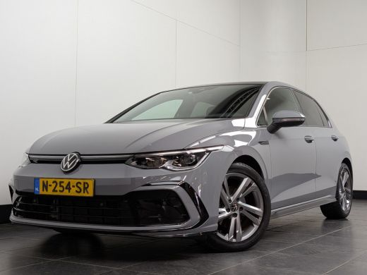 Volkswagen Golf 1.5 TSI 130 pk R-Line Business | Achteruitrijcamera | Schuifdak | Cruise control adaptief | ActivLease financial lease