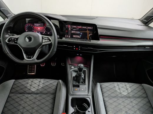Volkswagen Golf 1.5 TSI 130 pk R-Line Business | Achteruitrijcamera | Schuifdak | Cruise control adaptief | ActivLease financial lease