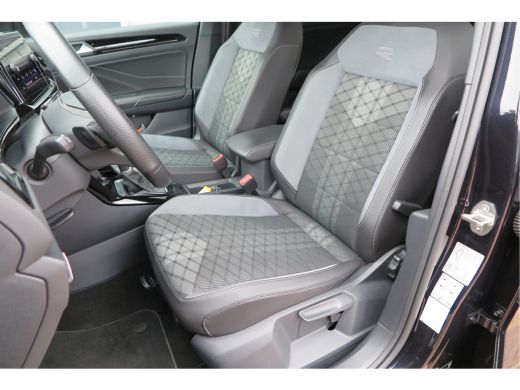 Volkswagen T-Roc 1.5 TSI 150pk DSG R-Line Black Style Virtual cockpit , Keyless, PDC , 19"LMV, Camera , Carplay, L... ActivLease financial lease