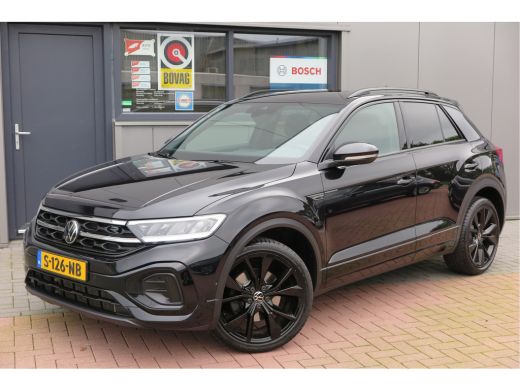 Volkswagen T-Roc 1.5 TSI 150pk DSG R-Line Black Style Virtual cockpit , Keyless, PDC , 19"LMV, Camera , Carplay, L... ActivLease financial lease