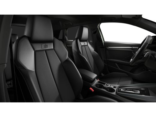 Audi A3 Sportback S edition | Audi sound system | Optiekpakket zwart plus | Privacy glas (donker getint) ActivLease financial lease