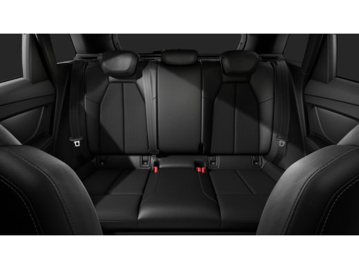 Audi Q4 e-tron S edition | Achterklep, automatisch bedienbaar | Achteruitrijcamera | Adaptive cruise control ActivLease financial lease
