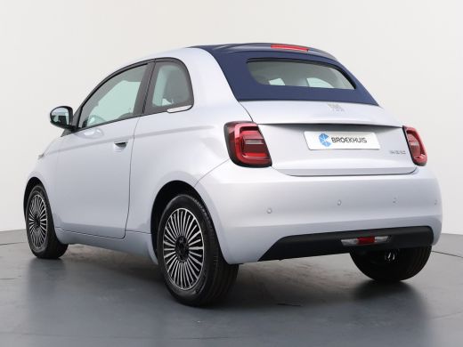 Fiat 500 ICON | 10,25" touchscreen radio met Bluetooth, DAB & USB | Automatische airconditioning | Isofix ... ActivLease financial lease