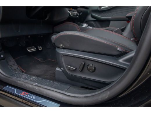 Ford Kuga 2.5 PHEV ST-Line X | Trekhaak Elek. | Panoramadak Elek. | Adaptive Cruise | 360 Camera | B&O | Ap... ActivLease financial lease