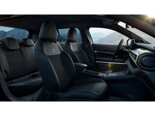 Jeep Avenger 85th Anniversary - 4xe | Privacy Glass ActivLease financial lease