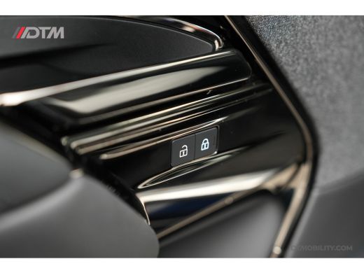 Land Rover Range Rover Sport 3.0 P510e Autobiography | Portofino Blue | Treeplanken | Panorama | Massage | Meridian ActivLease financial lease