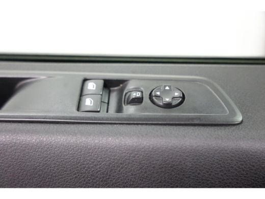 Opel Vivaro 2.0 CDTI L3H1 LANG DC DUBBEL CABINE AUTOMAAT ActivLease financial lease