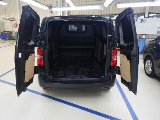 Opel Vivaro-e L2 75 kWh | tot 8 jaar Garantie | Navi by app | Comfortwand | | 11 kW lader | 2 zitplaatsen recht... ActivLease financial lease