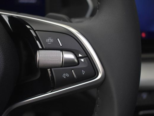 Skoda Octavia Combi Business Edition Plus | Achteruitrijcamera | Chromen grille | Driving mode select ActivLease financial lease