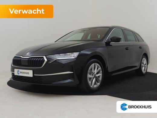 Skoda Octavia Combi Business Edition Plus | Achteruitrijcamera | Chromen grille | Driving mode select ActivLease financial lease
