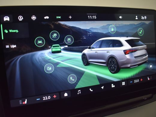 Skoda Octavia Combi Business Edition Plus | Achteruitrijcamera | Chromen grille | Driving mode select ActivLease financial lease