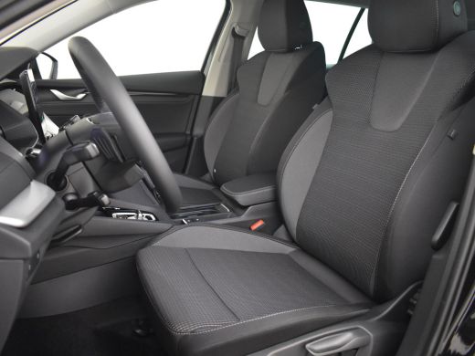Skoda Octavia Combi Business Edition Plus | Achteruitrijcamera | Chromen grille | Driving mode select ActivLease financial lease