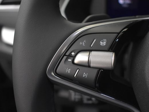 Skoda Octavia Combi Business Edition Plus | Achteruitrijcamera | Chromen grille | Driving mode select ActivLease financial lease