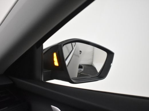 Skoda Octavia Combi Business Edition Plus | Achteruitrijcamera | Chromen grille | Driving mode select ActivLease financial lease