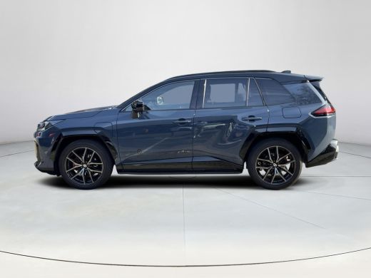 Toyota RAV4 2.5 Plug-in Hybrid AWD 300 GR Sport | 06-10141018 Voor meer informatie ActivLease financial lease