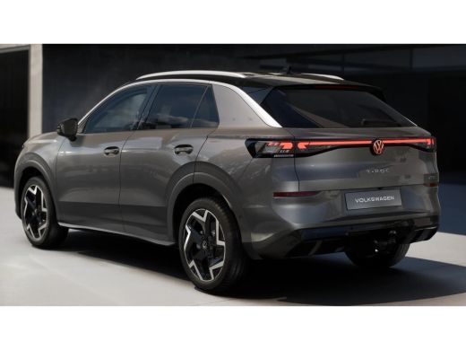 Volkswagen T-Roc R-Line Edition | 'App-Connect' draadloze smartphone integratie | 30,5 cm display met 2D en 3D wee... ActivLease financial lease