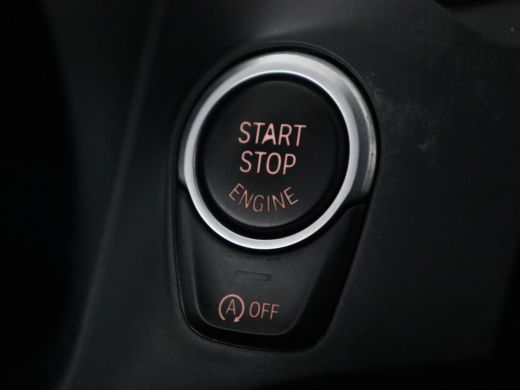 BMW X4 | M-sport | Panoramadak | Leder | Memory | Stuur/stoel verwarming | Cruise control | Camera | Par... ActivLease financial lease