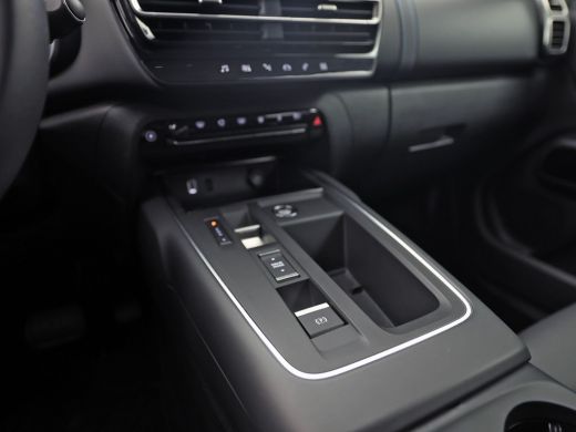 Citroën C5 Aircross 1.6 Plug-in Hybrid 180 Sport Automaat (FACELIFT, APPLE CARPLAY, GROOT NAVI, VITRUAL COCKPIT, 360 ... ActivLease financial lease