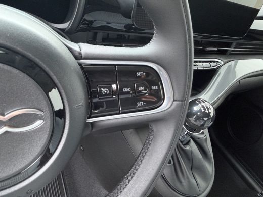 Fiat 500 Torino | 10,25" touchscreen radio met Bluetooth, DAB & USB | Automatische airconditioning | Cruis... ActivLease financial lease