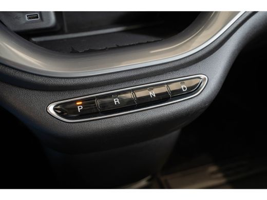 Fiat 500 Urban 42 kWh l Apple Car Play l Android l Camera l Leder Multi Stuur l Cr Control l Climate Contr... ActivLease financial lease