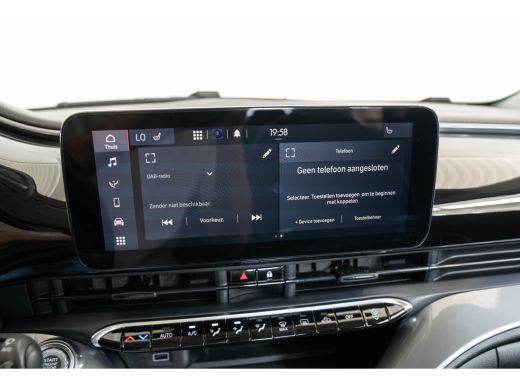 Fiat 500 Urban 42 kWh l Apple Car Play l Android l Camera l Leder Multi Stuur l Cr Control l Climate Contr... ActivLease financial lease